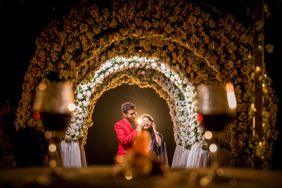 (01) Schedule - 1 Pre Wedding Shoot Location/Props hire services ( Full access )